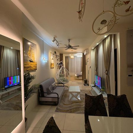 Thirteen Residence Tr06 @ Itcc Manhattan Suites コタキナバル エクステリア 写真